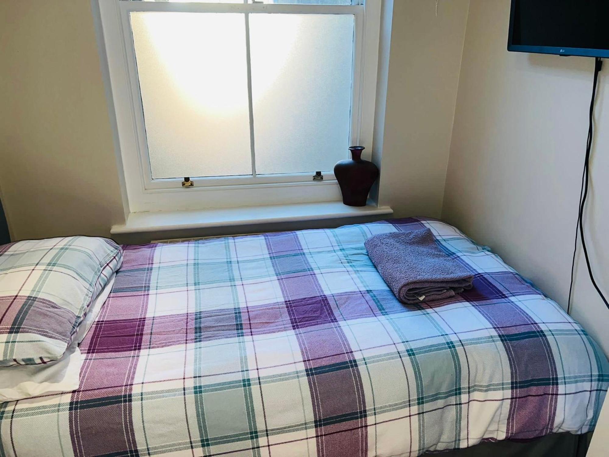 Bed For The Night, Close To Beach, Shops , Train St Leonards-on-Sea Extérieur photo