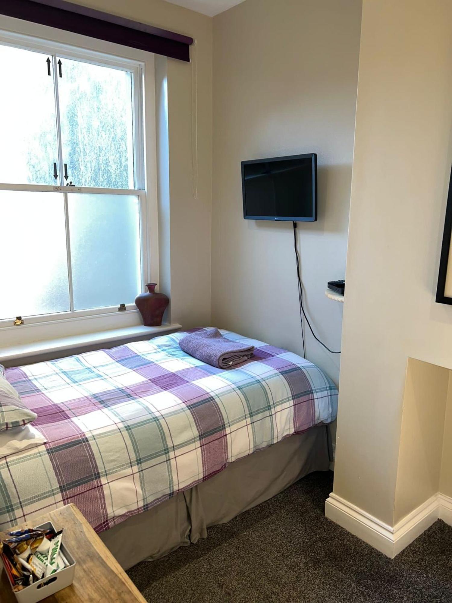 Bed For The Night, Close To Beach, Shops , Train St Leonards-on-Sea Extérieur photo